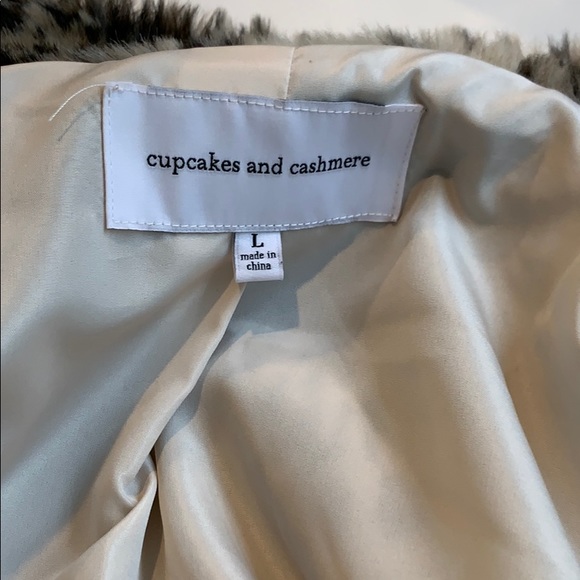 Leopard Faux Fur Coat - Picture 6 of 6